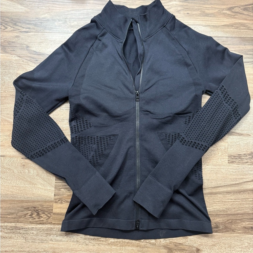 Fabletics Black Full-Zip Athletic Jacket Scukpknit